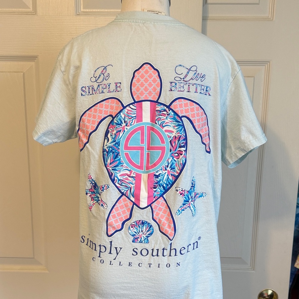 Simply Southern Light Blue Tee with Pink & Blue Turtle Graphic